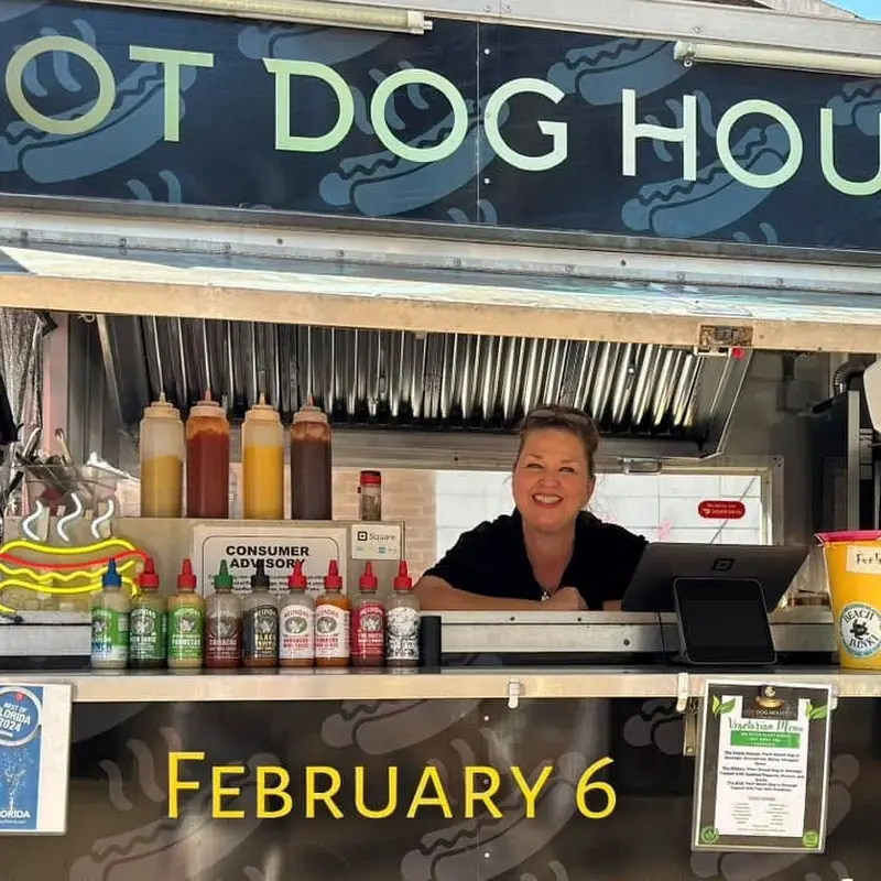 Hot Dog House FL