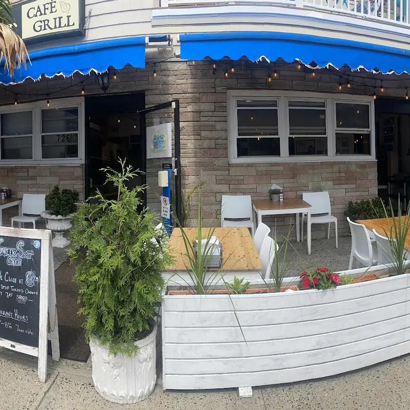 The Greek Spot Cafe & Grill