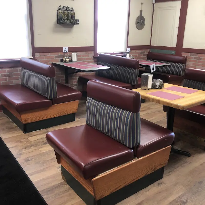 ZIA’S Pizza & Family Restaurant