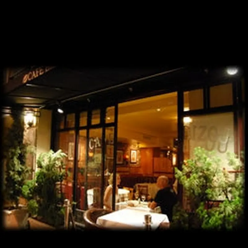 Cafe Bizou