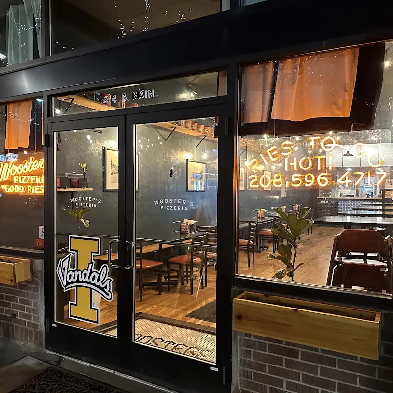 Wooster's Pizzeria