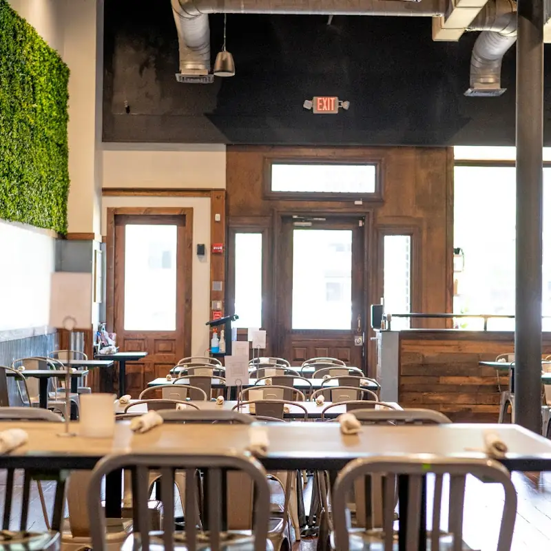 Urban Bar & Kitchen