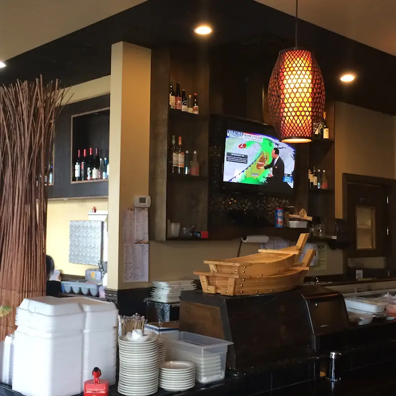 Nagoya Asian Bistro & Sushi Bar
