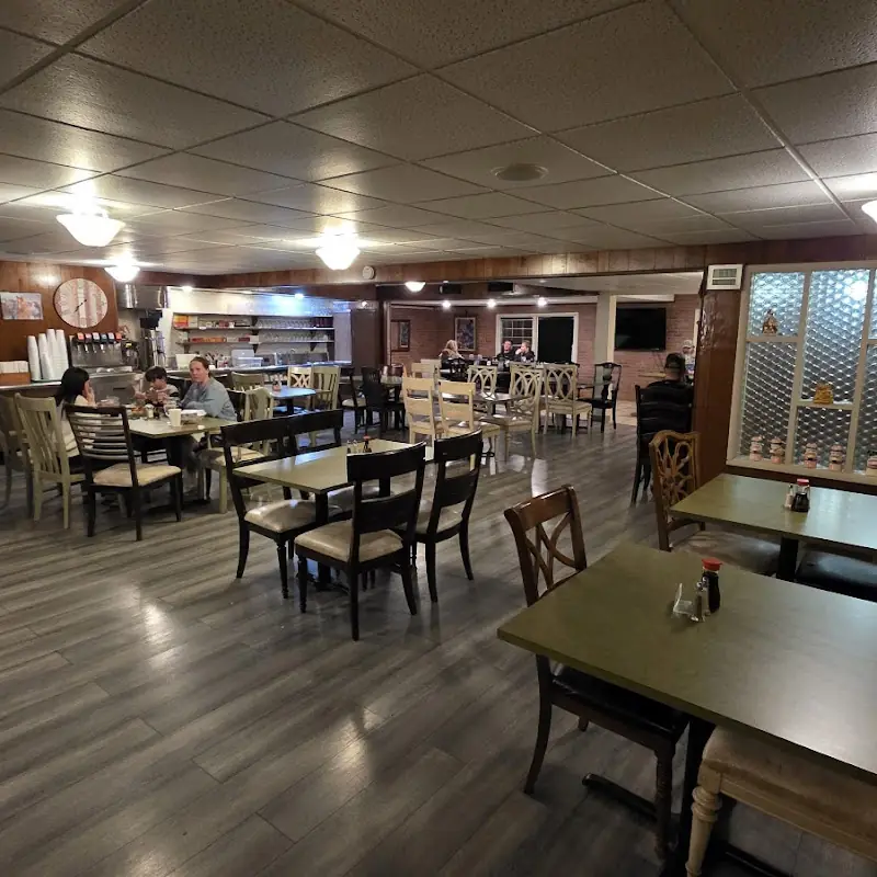 Sarocha Thai Restaurant in Great Bend
