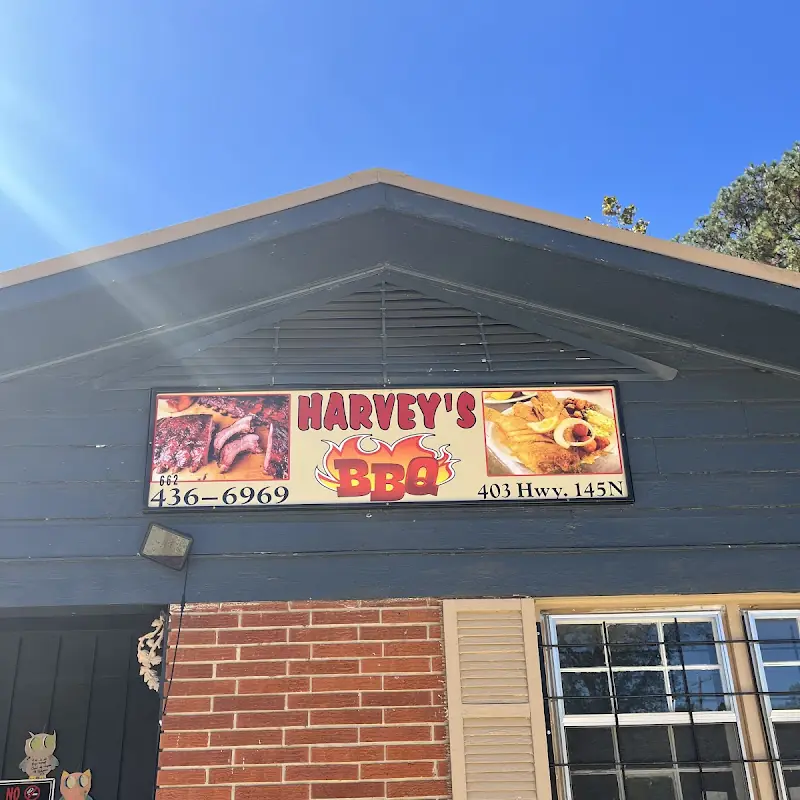 Harvey’s Bar B Que