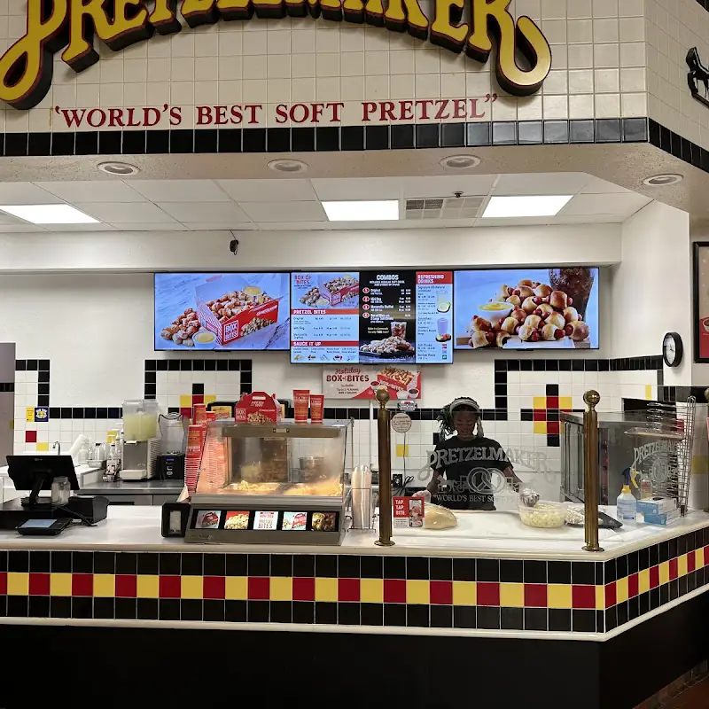 Pretzelmaker