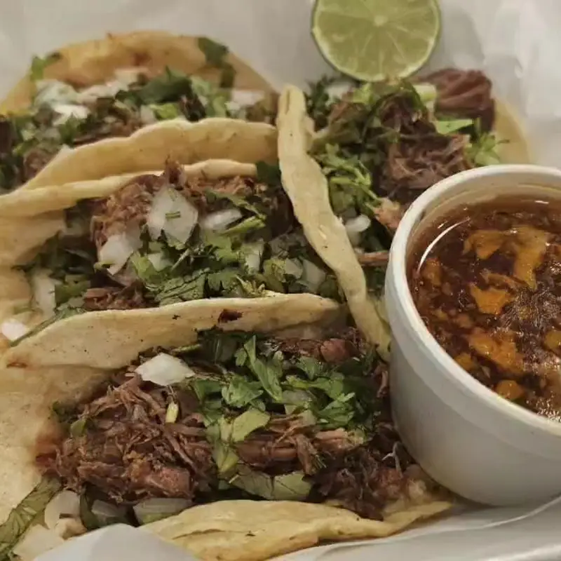 Tacos y tortas lupita