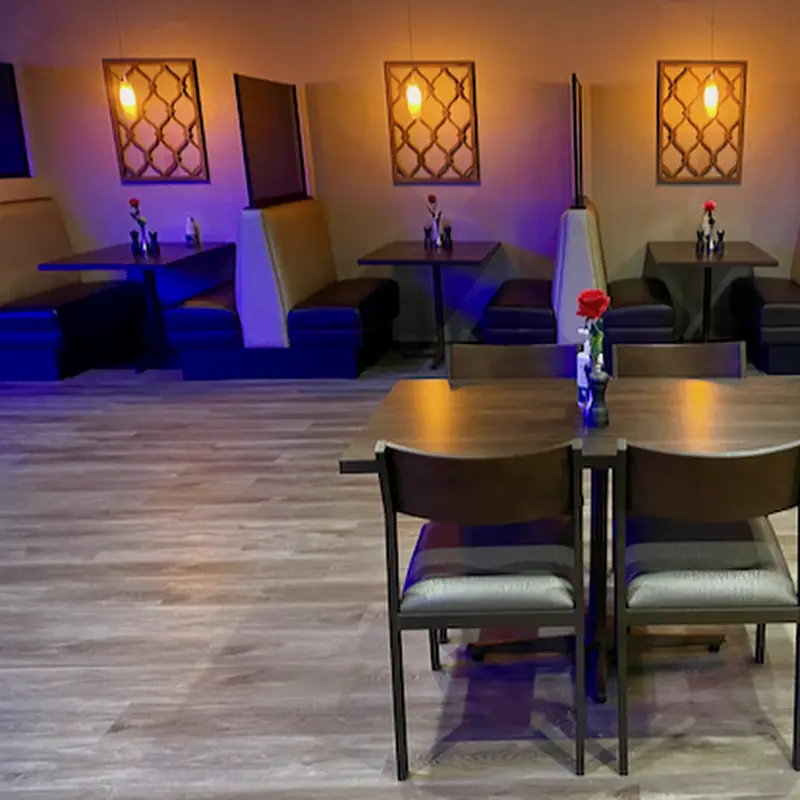 Curries Indian Cuisine and Bar