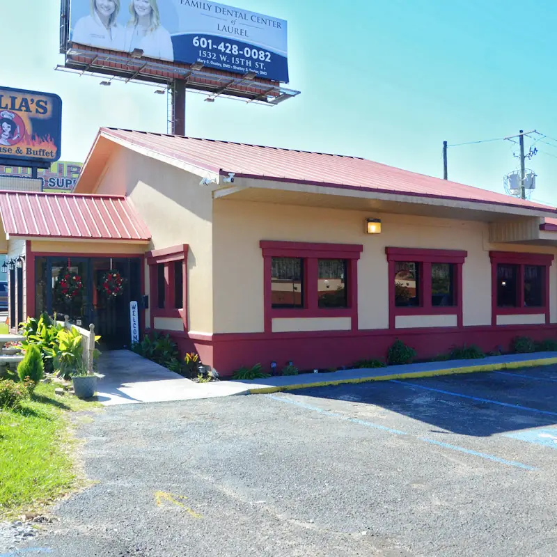 Julia’s Steakhouse and Buffet