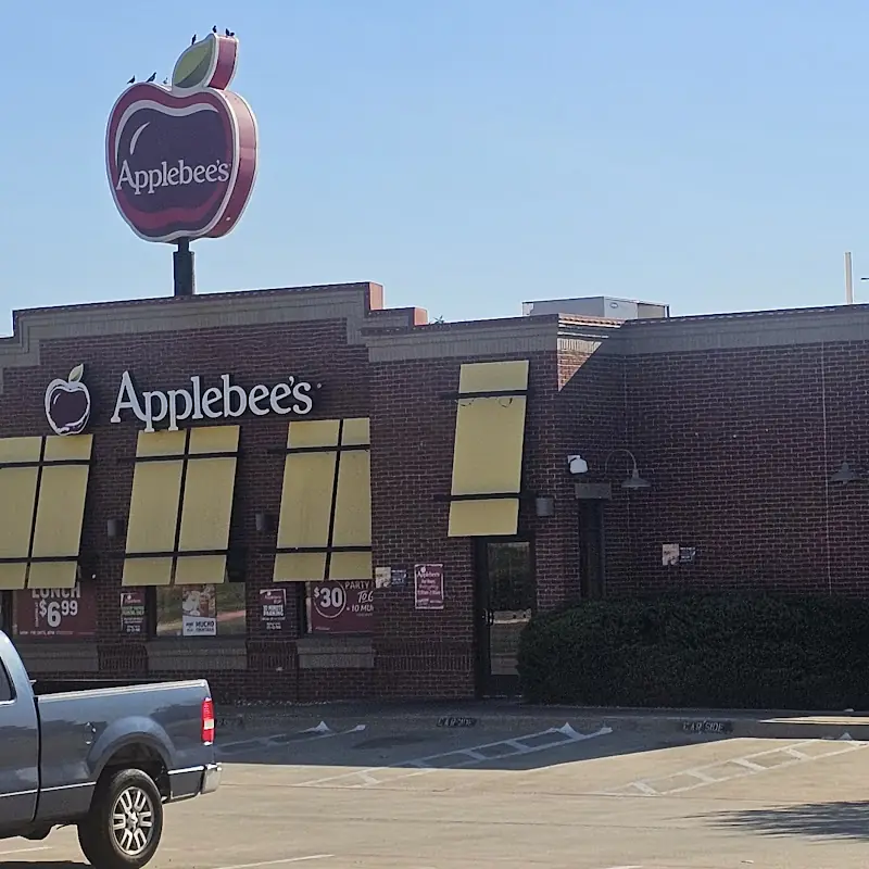 Applebee's Grill + Bar