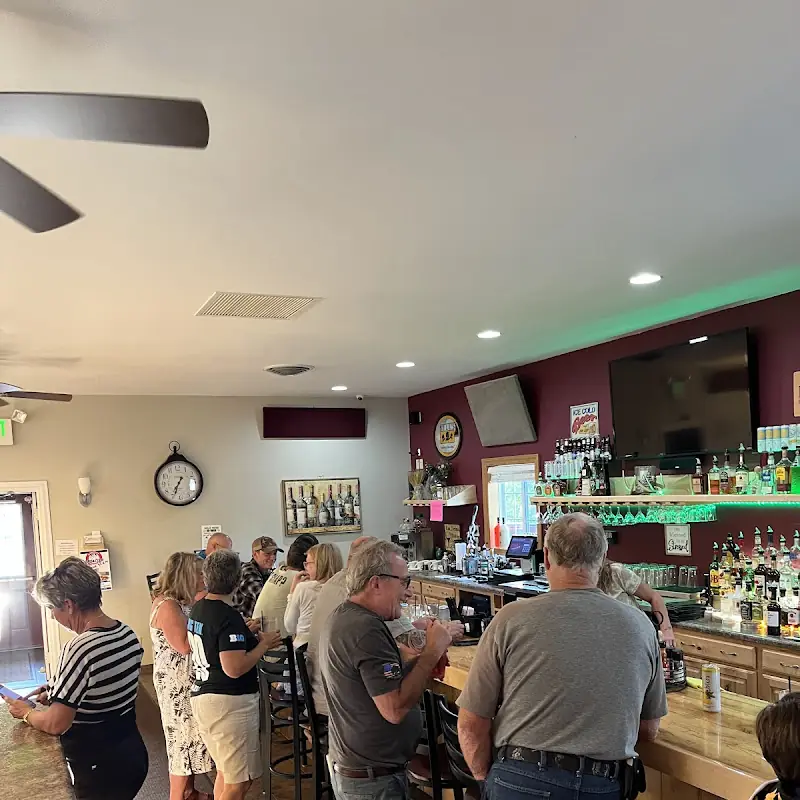Trailside Bar & Grill