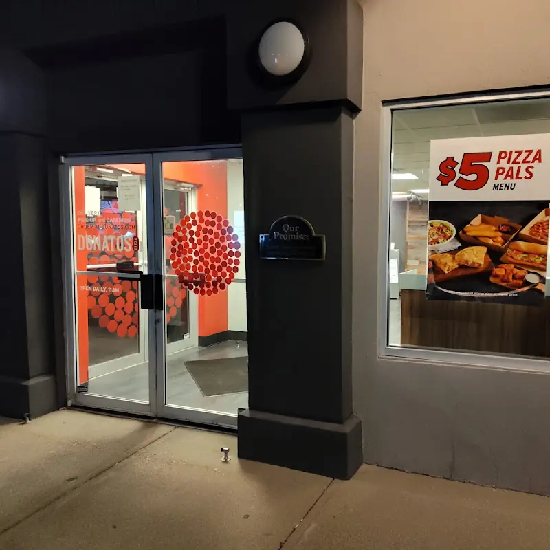 Donatos Pizza