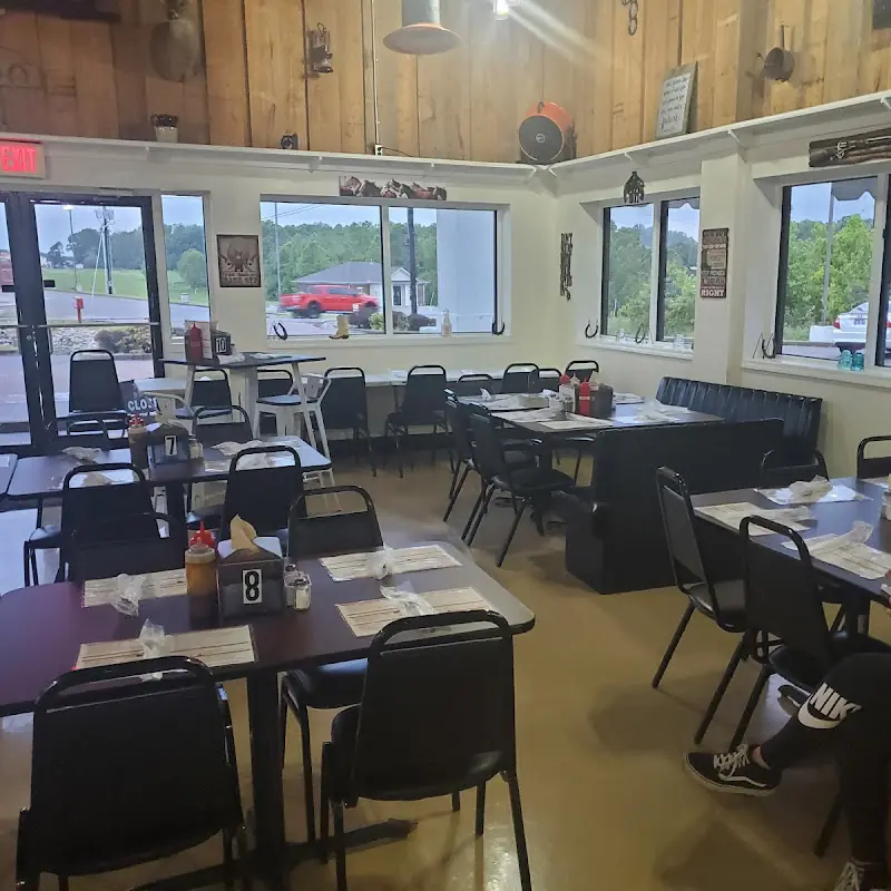Outlaw Bar-B-Que