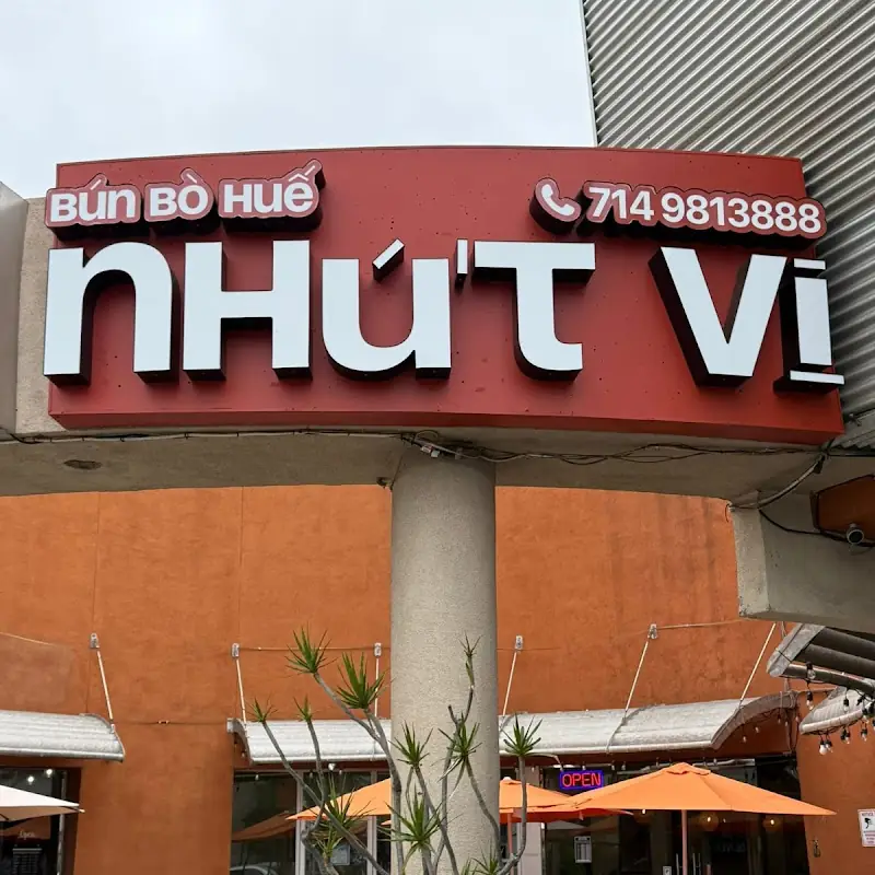 Bún bò huế NHỨT VỊ
