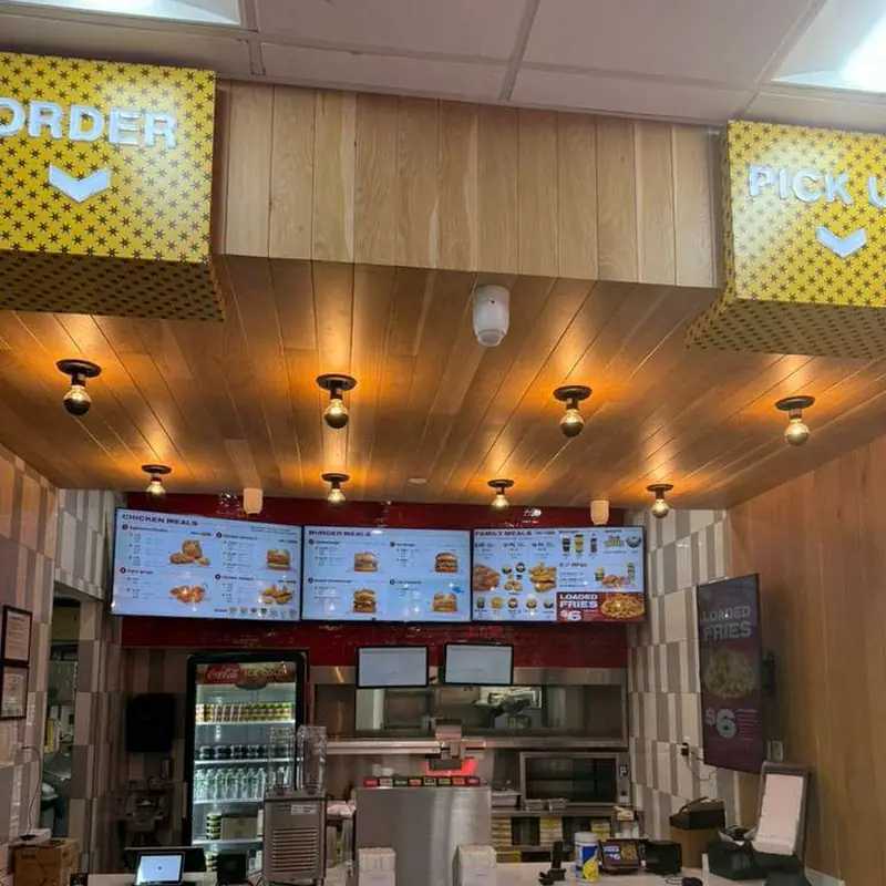 Tex's Chicken & Burgers