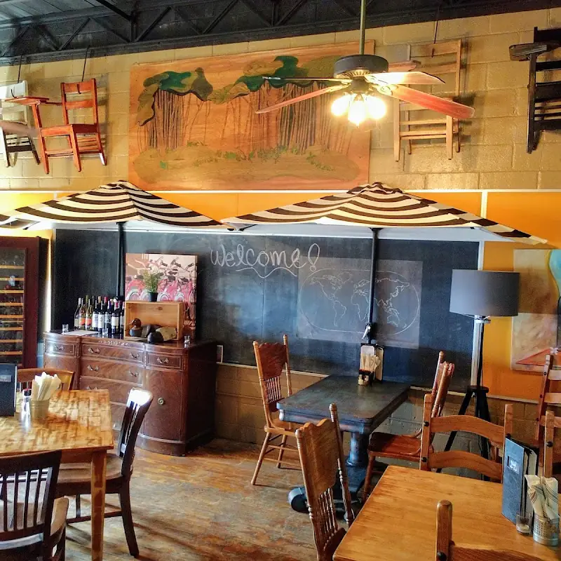 Harsens Island Schoolhouse Grille