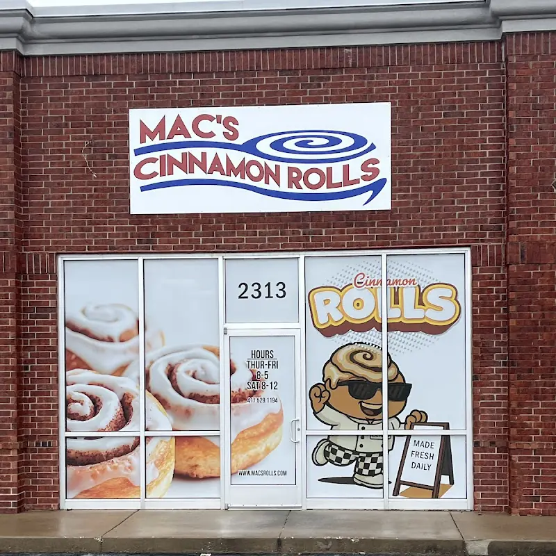 Mac's Cinnamon Rolls And Baked Goods