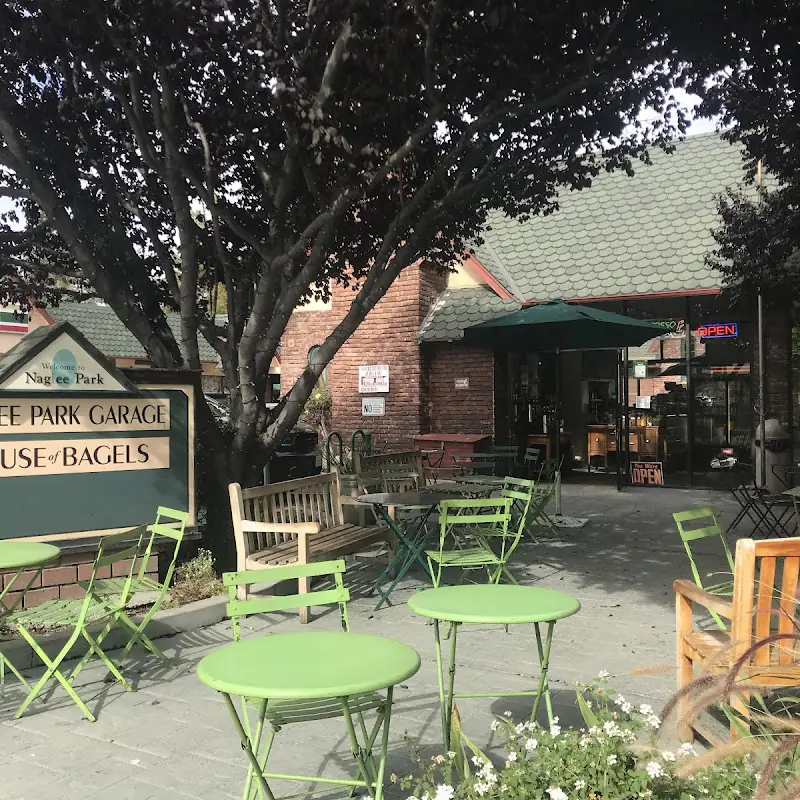 House of Bagels
