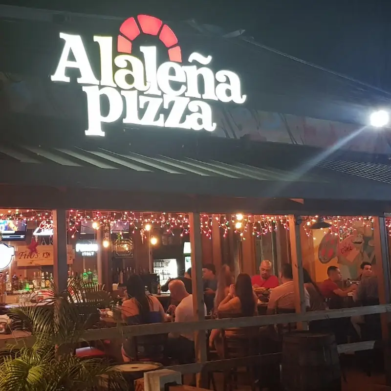 A la Leña Pizza