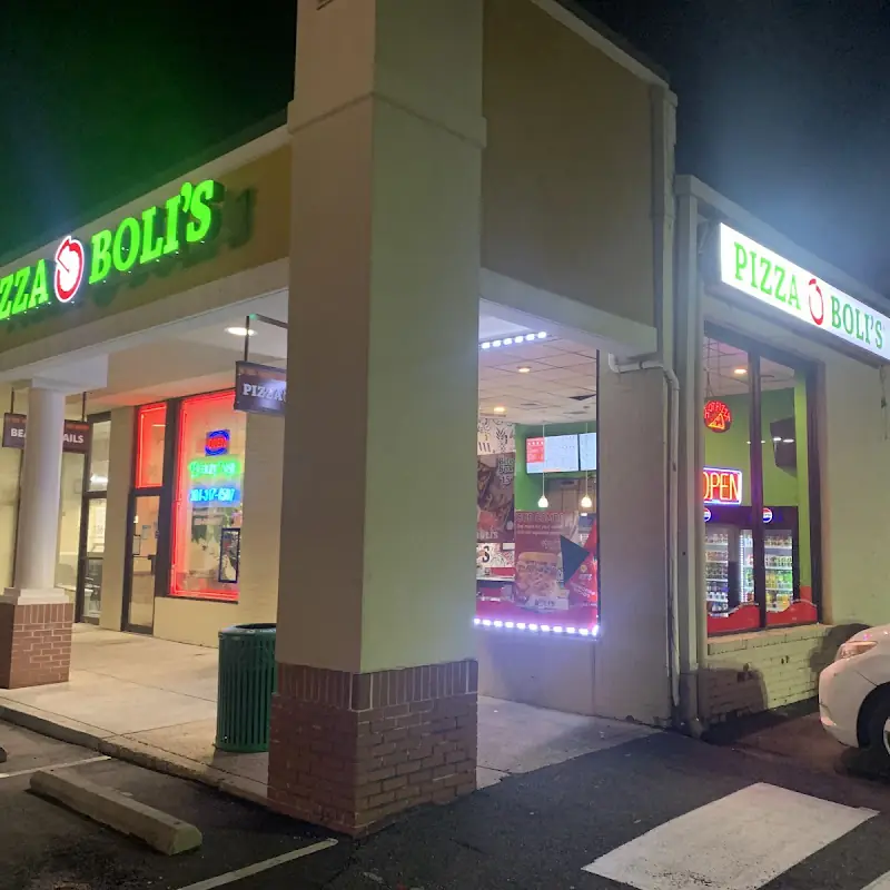 Pizza Boli's
