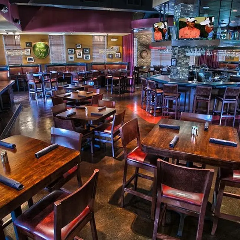 Nona Blue Modern Tavern