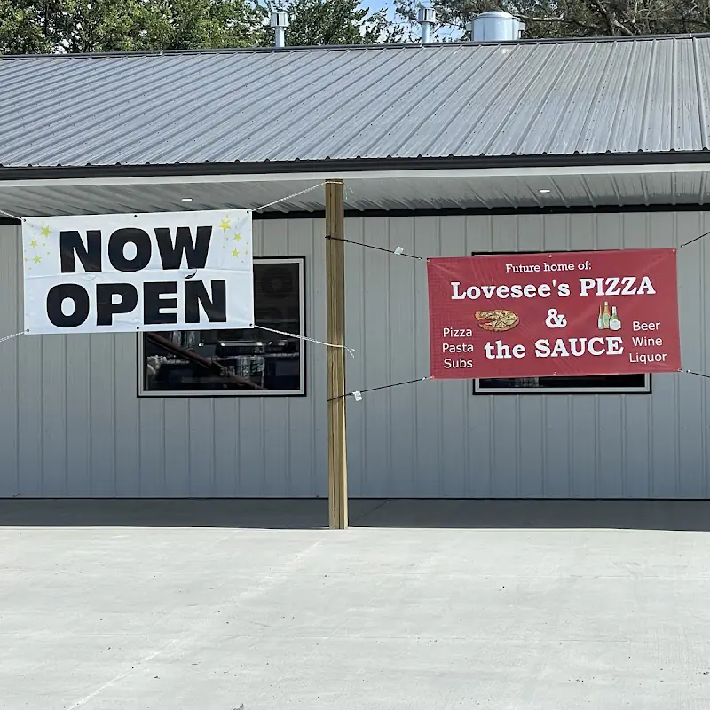 Lovesee's Pizza
