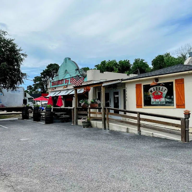 MARKET BY THE BAY, Daphne