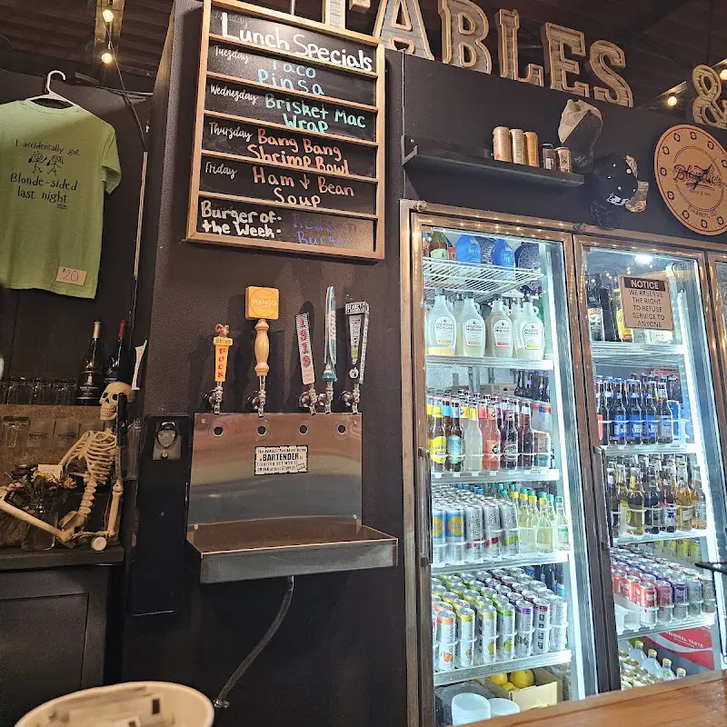 Blondie's Tables & Taps