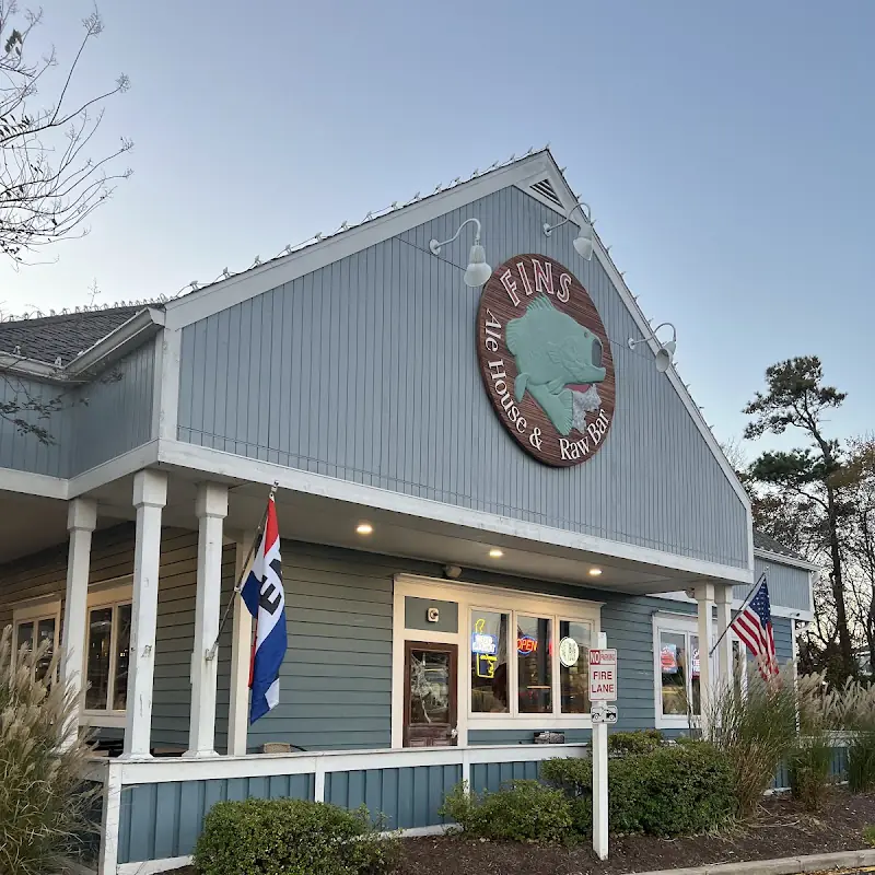 FINS Ale House & Raw Bar