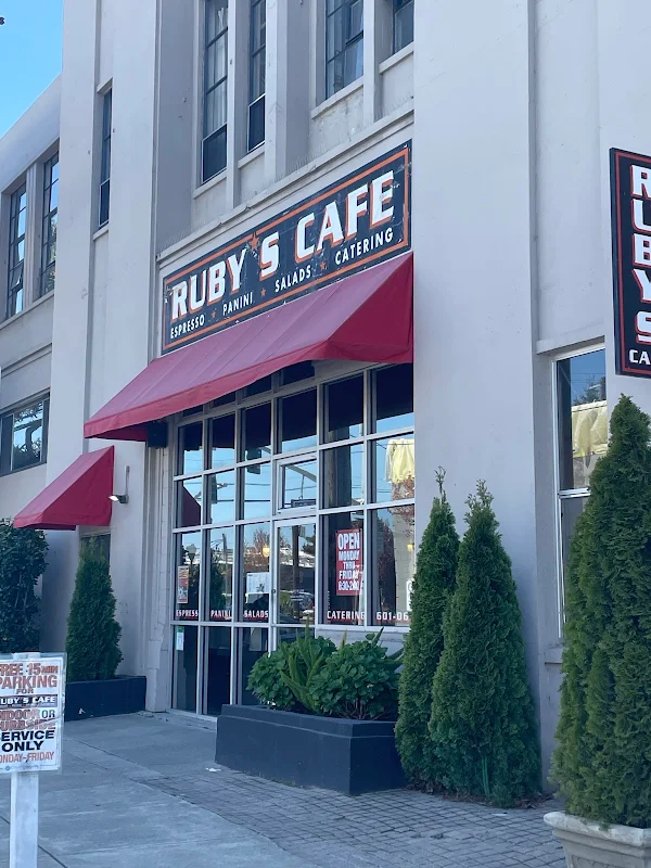 Ruby's Cafe