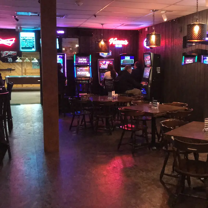 Rendezvous Bar & Grill