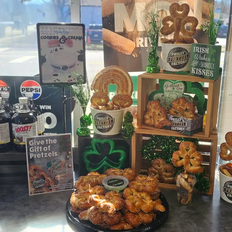 Philly Pretzel Factory, Burlington city , High street