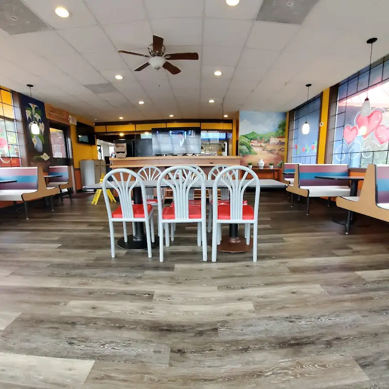Super Oscar's Mexican Food