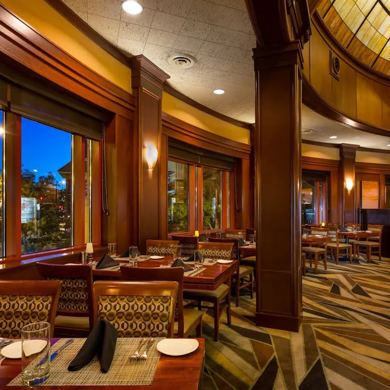 McCormick & Schmick's Seafood & Steaks