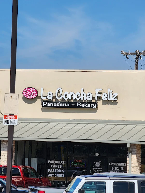 La Concha Feliz Bakery