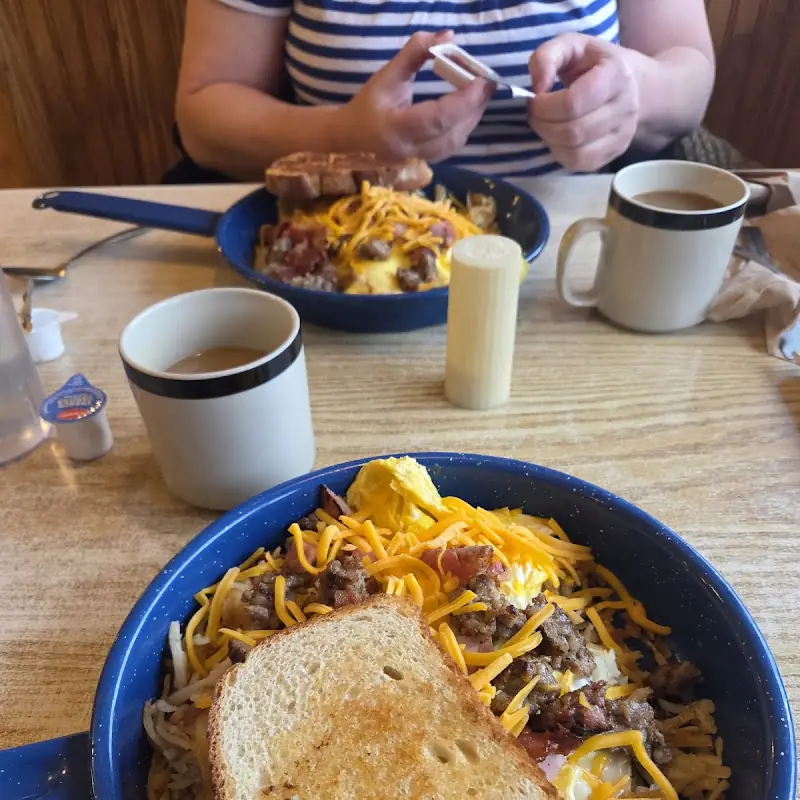 Gravy Dave's cafe