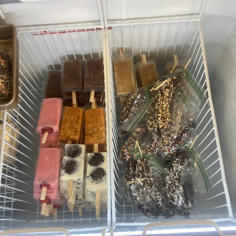 Hola Michoacán ice cream and coffee shop