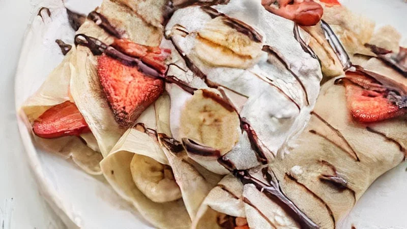 La Botana | Ice Parlor & Crepes Jerome