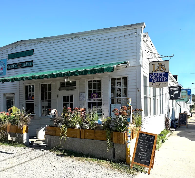 Lis bakeshop