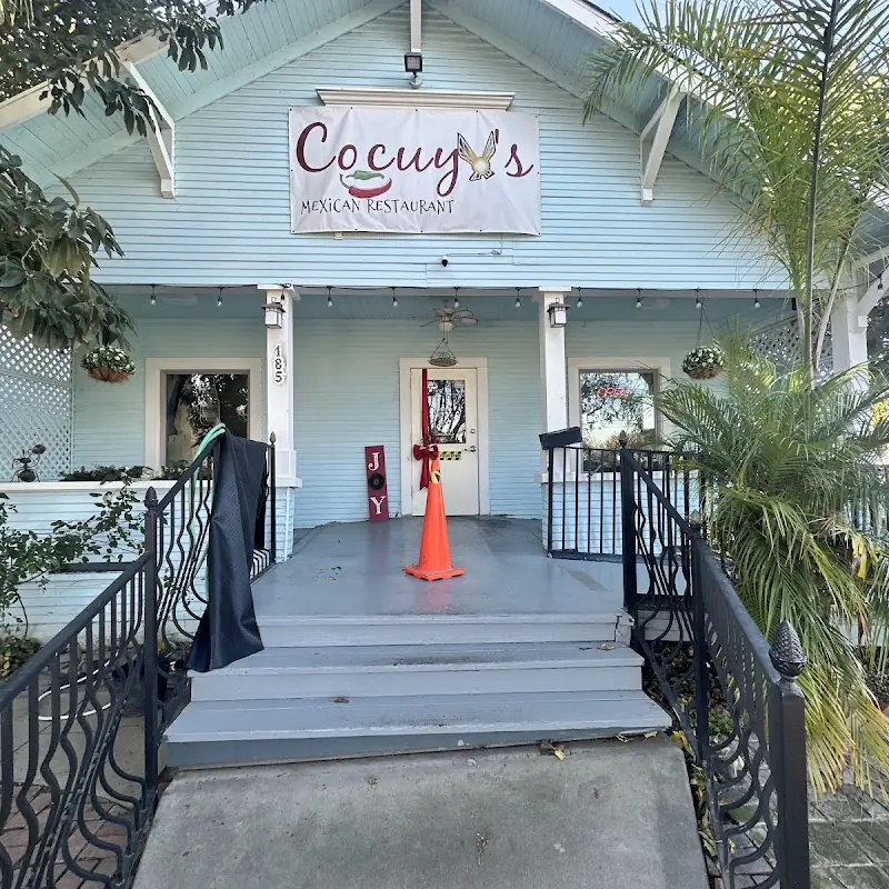 Cocuyos Restaurant