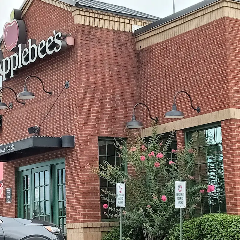 Applebee's Grill + Bar
