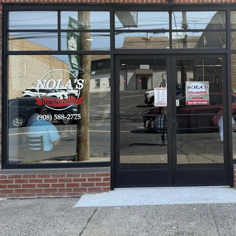 Nola’s Osteria and Pizza