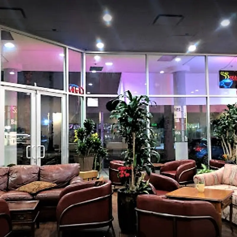 Brown Cup Cafe & Lounge