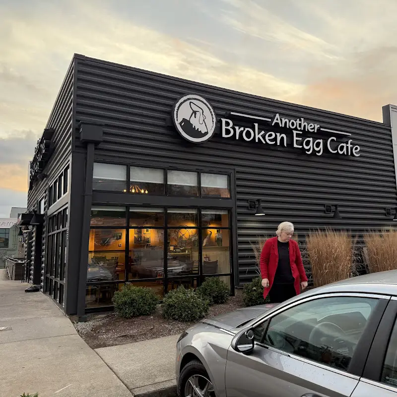 Another Broken Egg Cafe