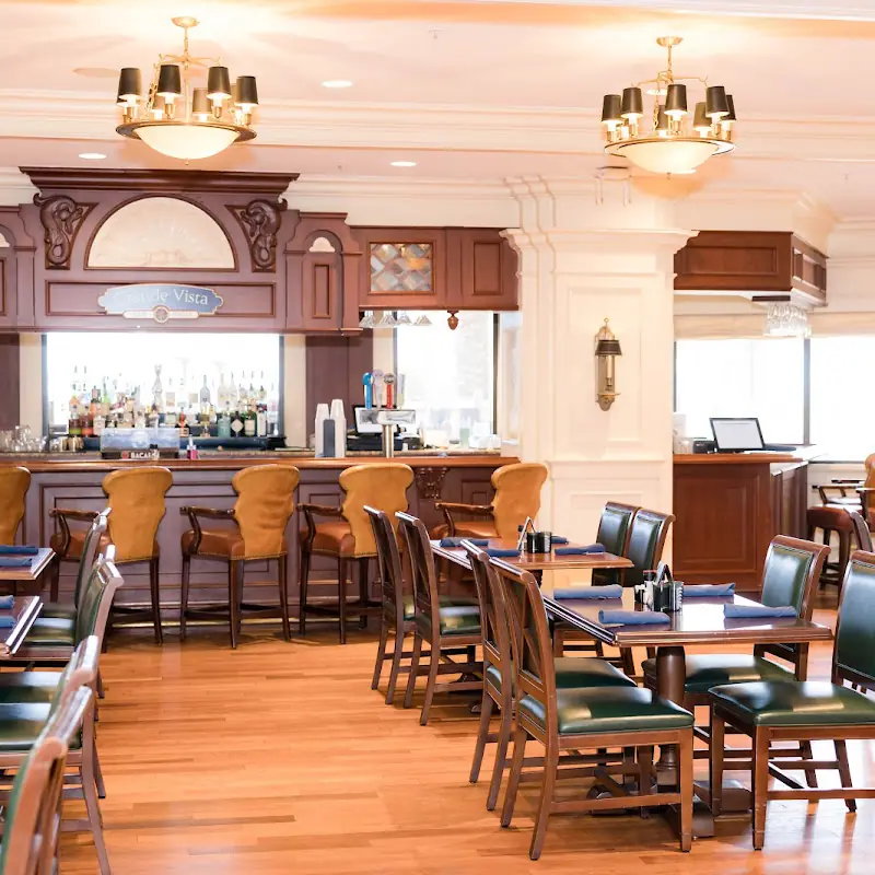 Grande Vista Bar & Grill
