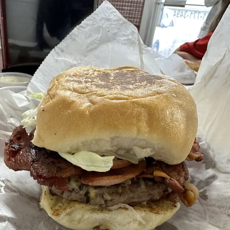 KW's Dairy Mart