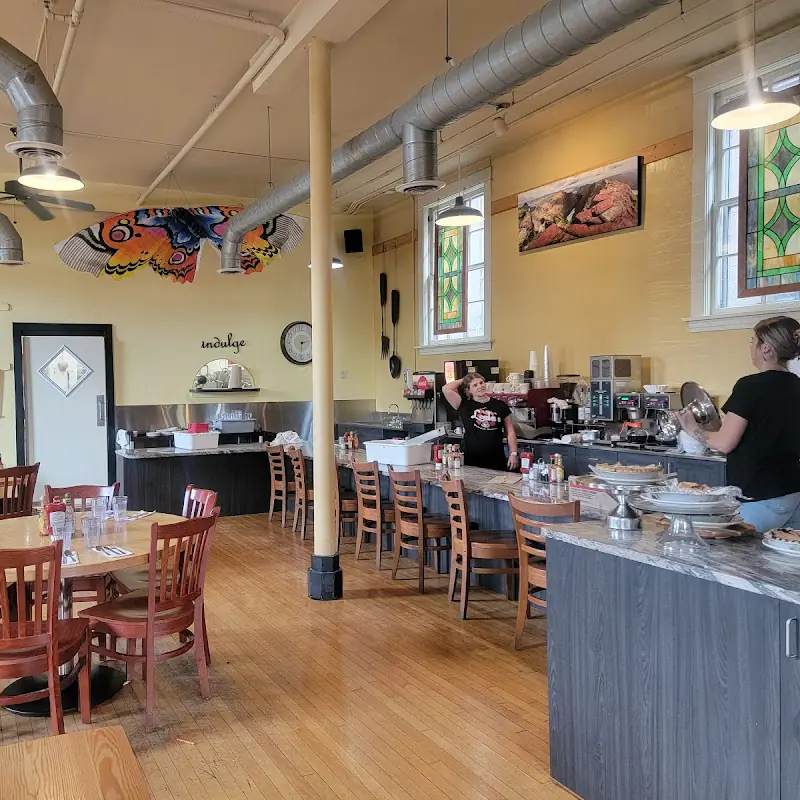 Loula's Cafe