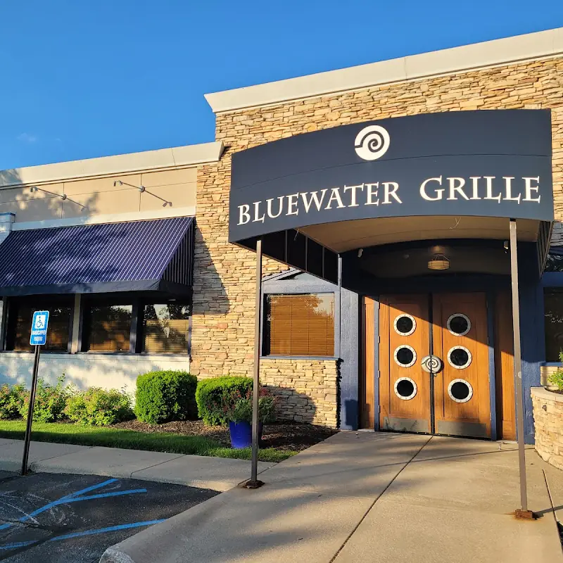 Mancy's Bluewater Grille