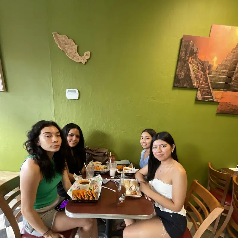 Taqueria El Azteca