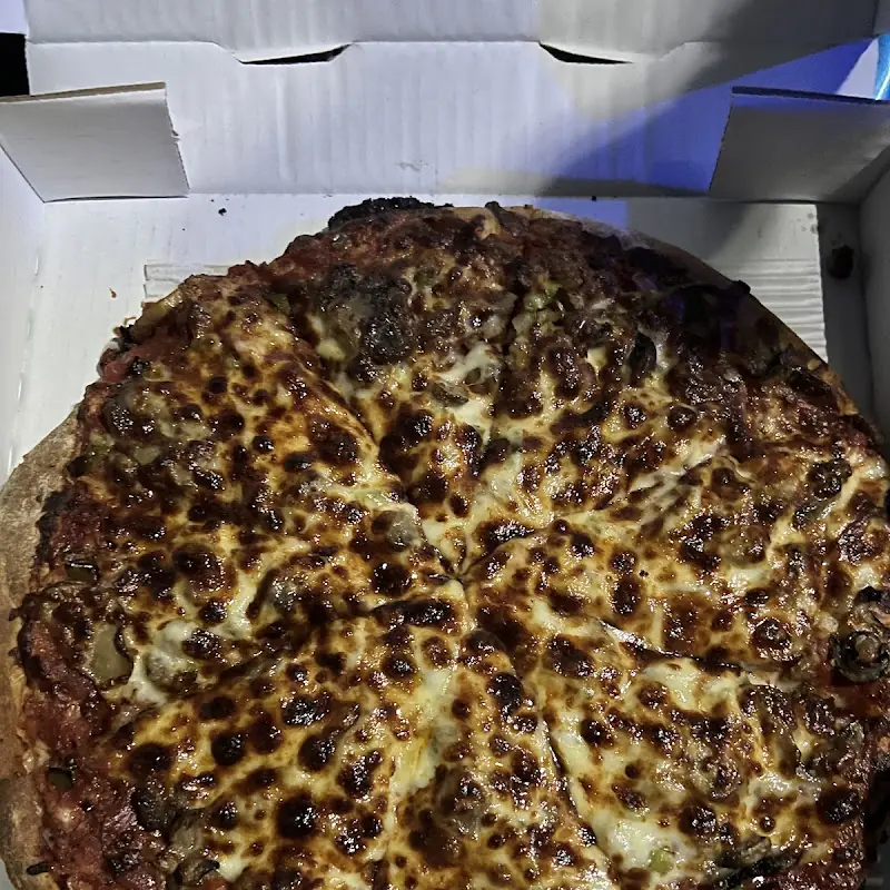 Hometown Pizza